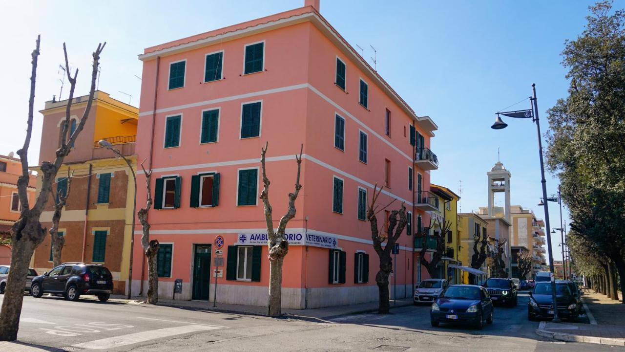 Lighthouse Ladispoli Al Mare Apartamento Exterior foto